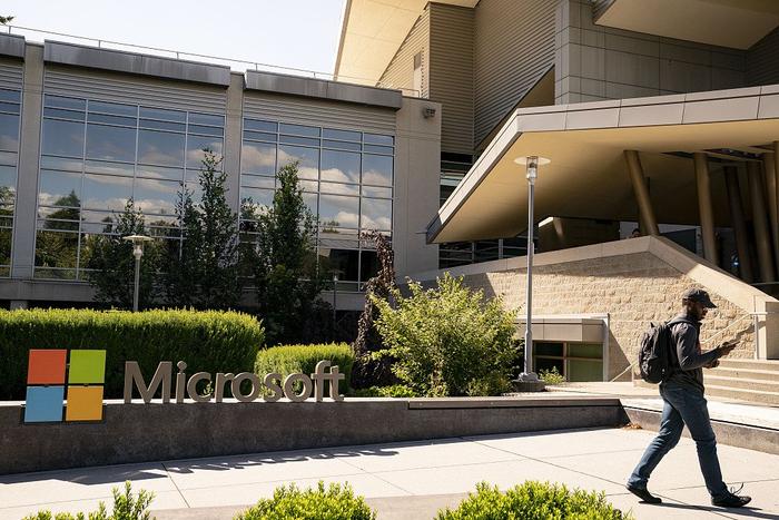 【蜗牛棋牌】美大型科技股迎来“苦夏”：“科技七雄”过去3周市值蒸发1.52万亿美元，跌幅创纪录