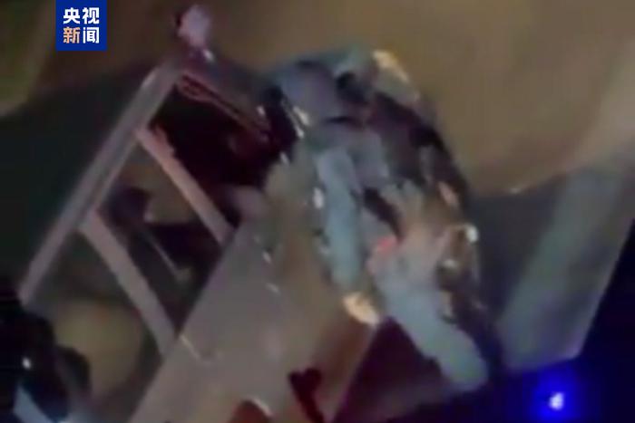 【蜗牛棋牌】阿根廷:委内瑞拉安全部队包围大使馆违反国际法