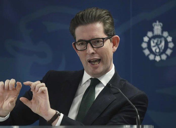 【蜗牛棋牌】英军情五处负责人称俄伊威胁日增，但中国“不一样”