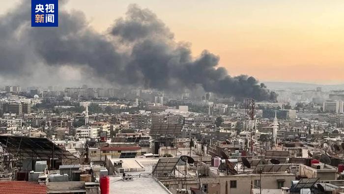【蜗牛棋牌】以色列对叙利亚发动“非常密集”的空袭 重点针对武器库、防空系统以及生产工厂