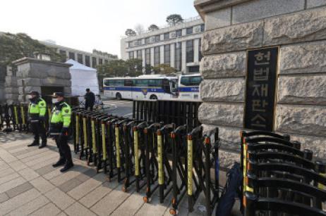 尹锡悦弹劾案宣判在即，韩国警方将实施最高级警戒