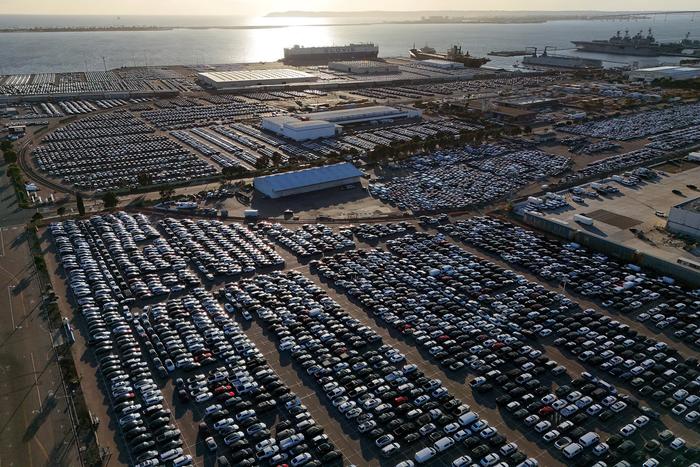 【蜗牛棋牌】美通胀预期飙至40余年高位，汽车零部件关税又来“火上浇油” 加州州长再发声