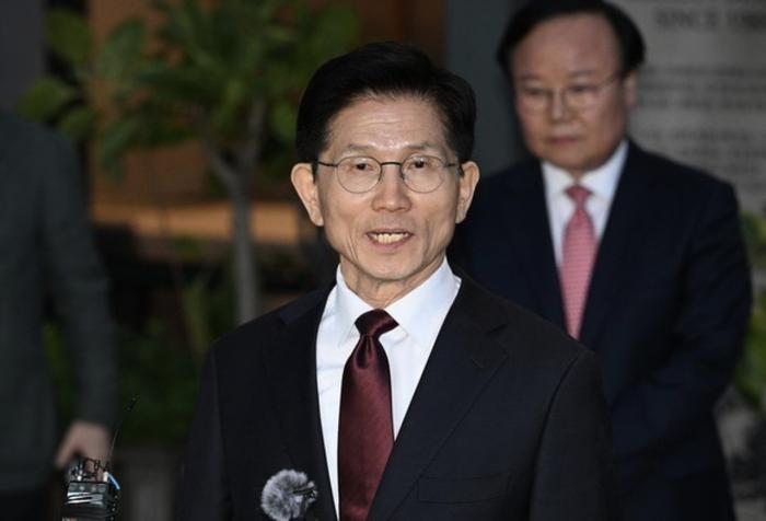 一波三折！金文洙拿回韩国总统候选人资格