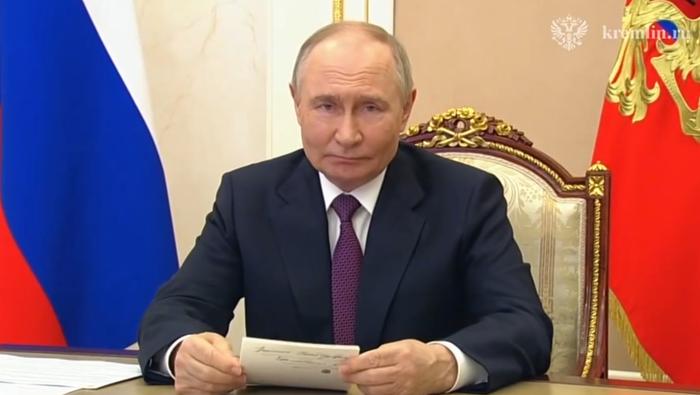 俄决定在俄乌边境建立安全缓冲区