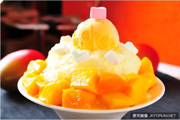 【蜗牛棋牌】夏日必吃八大芒果冰 連碗都能吃噱頭十足！