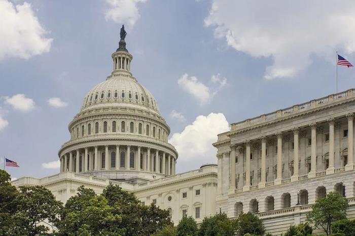 【蜗牛棋牌】美国参议院通过全面减税和支出法案