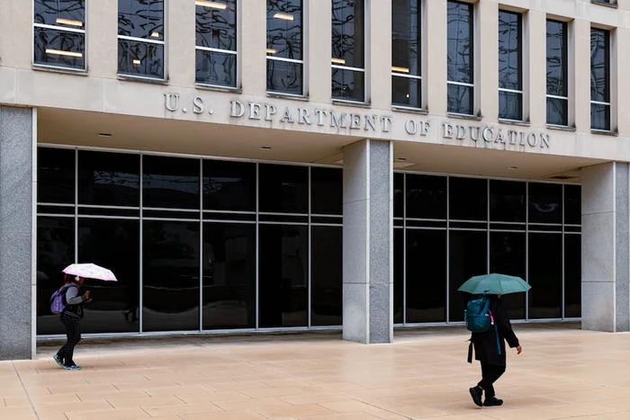 【蜗牛棋牌】“需要接受审查” 美政府扣留近70亿美元学校资金