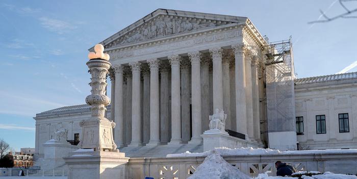 【蜗牛棋牌】美最高法院撤销下级法院命令 允许政府推进联邦机构大裁员