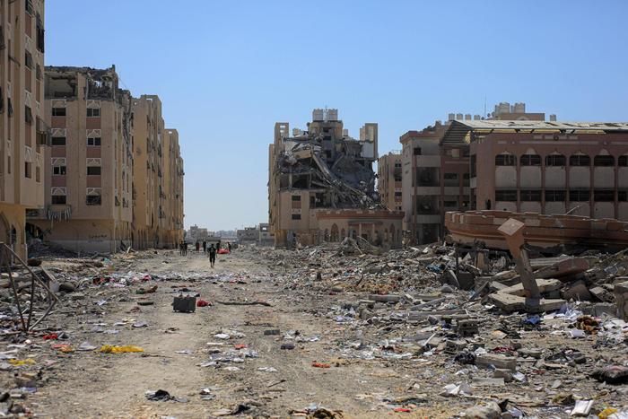 【蜗牛棋牌】以军炮击和空袭加沙多地致92人死亡