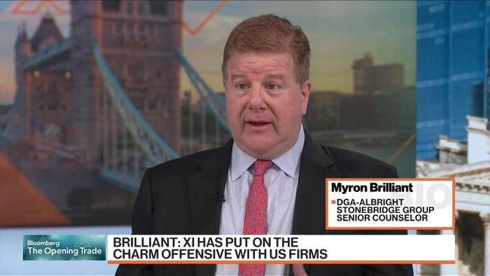 【蜗牛棋牌】美经济学家:特朗普正与全球经济玩“俄罗斯轮盘赌”