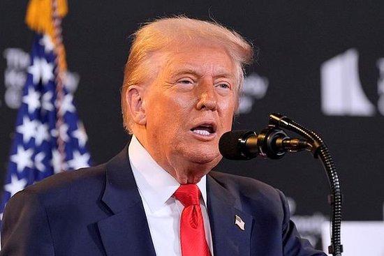 【蜗牛棋牌】美民调:超六成民众反对特朗普关税 整体支持率跌至38%