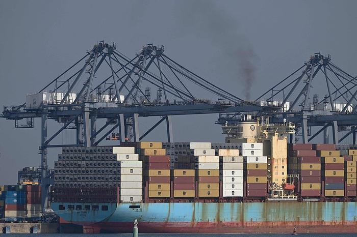 【蜗牛棋牌】墨西哥宣布暂停对美包裹寄递服务