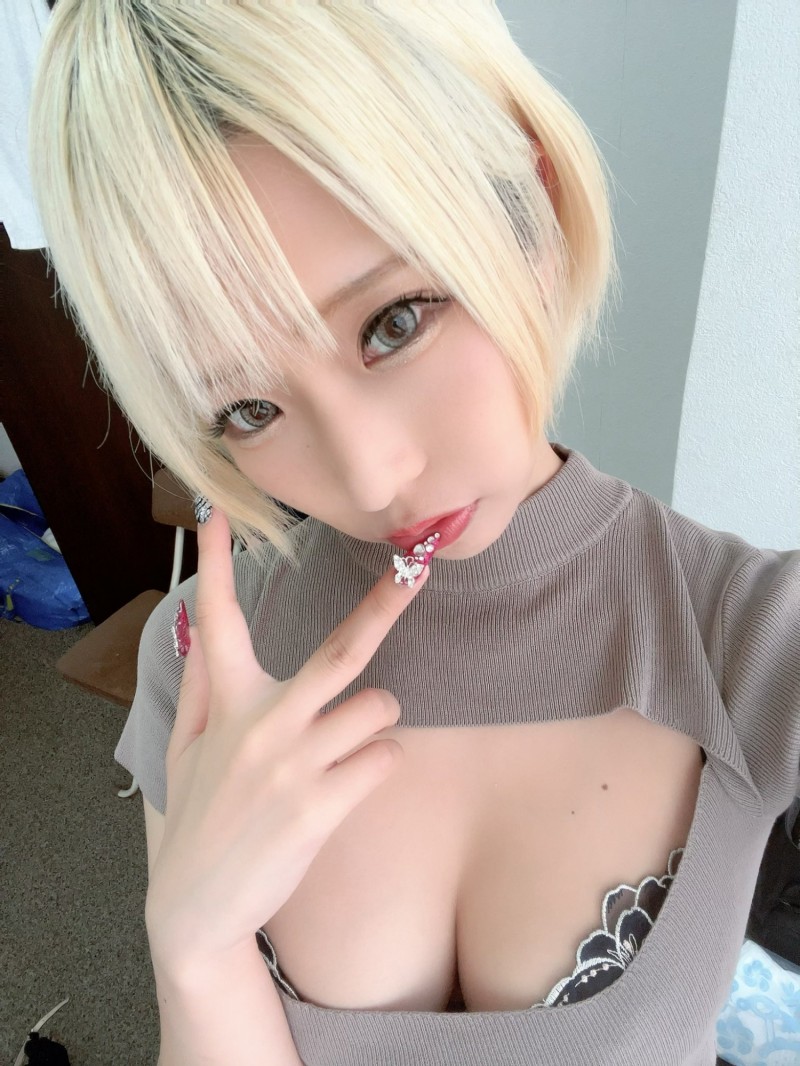 前面用完换后面!乙アリス(乙爱丽丝)三穴无限中出!【EV扑克下载】