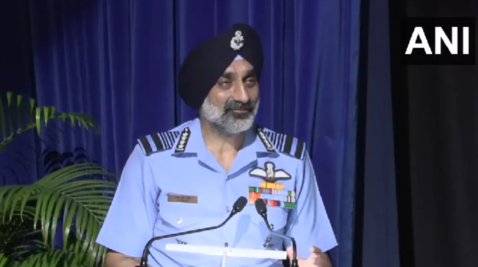 还自夸上了，“印度打好就收，给世界上了一课”