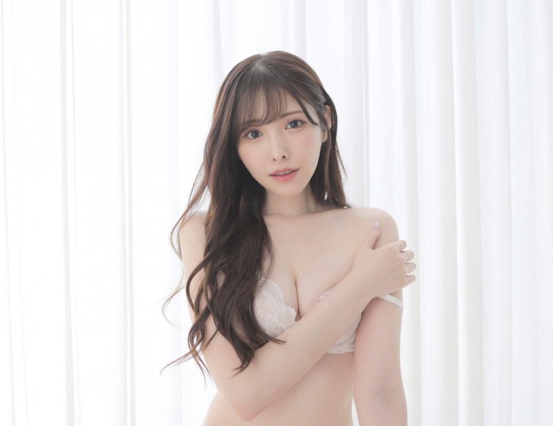 自称抖M是个超级被虐狂!「最强美腿」新有菜放话:准备来台湾找老公【EV扑克下载】