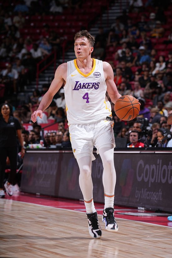 湖记：联盟普遍认为克内克特为负资产 交易他得附其他有价值筹码