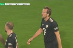 【蜗牛棋牌】逆转晋级!德国杯-拜仁4-1科隆 凯恩双响迪亚斯传射+失单刀