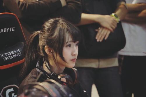 誰說妹子只能組騎士團？盤點顏值與實力成正比的LOL實況主！其中竟然有高中生!？　