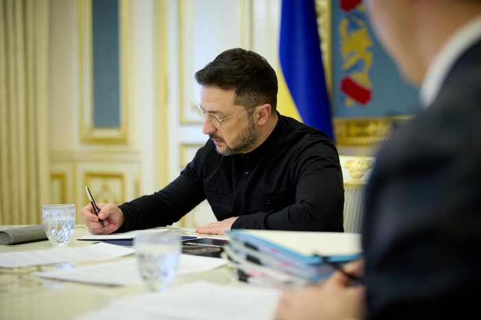 【蜗牛棋牌】乌媒:泽连斯基称,乌军准备近期再对俄目标发动远程打击