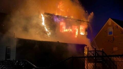 【蜗牛棋牌】美国新泽西州一民宅发生火灾 造成5人死亡