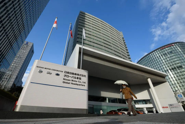 【蜗牛棋牌】巨亏百亿元!国际巨头宣布:出售总部大楼