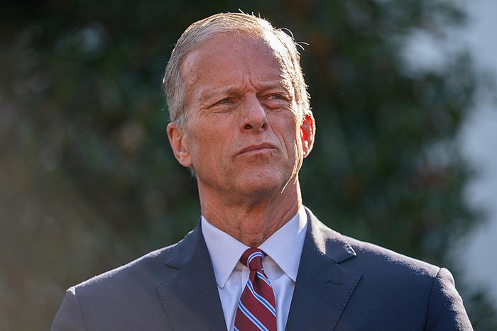 【蜗牛棋牌】政府“停摆”有望结束?美参议院多数党领袖:已有潜在协议