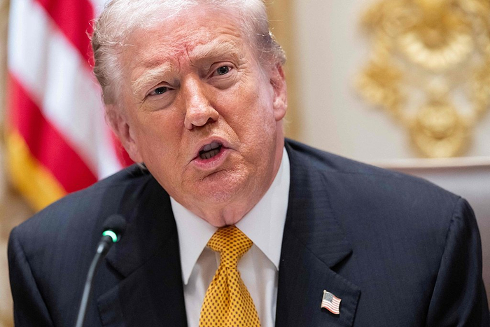 【蜗牛棋牌】特朗普:所有空中交通管制员须立即返岗