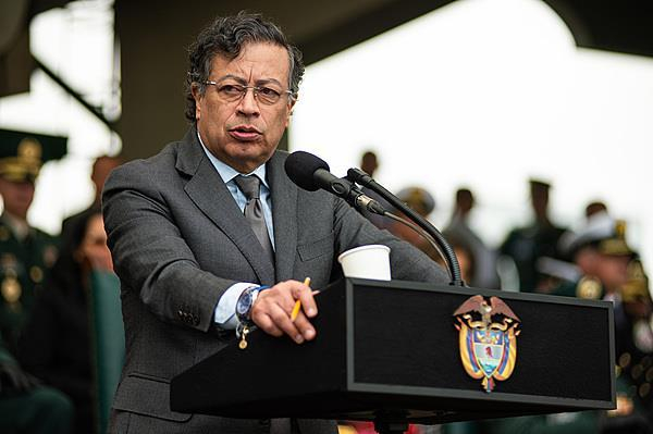 哥伦比亚回应特朗普：哥已捣毁上万个毒品加工厂