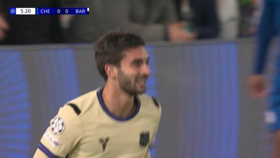 【蜗牛棋牌】三连胜!切尔西3-0轻取巴萨 埃斯特旺一条龙德拉普建功阿劳霍红牌