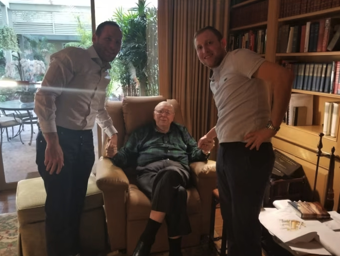 【蜗牛棋牌】查理·芒格晚年未曾公开的故事曝光