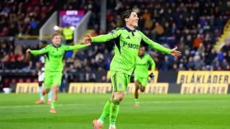 【蜗牛棋牌】富勒姆3-2送伯恩利英超7连败 哈里威尔逊2传1射史密斯罗破门