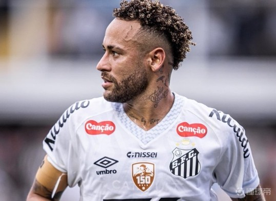 【蜗牛棋牌】桑托斯官方:内马尔成功接受关节镜手术,目前身体状况良好