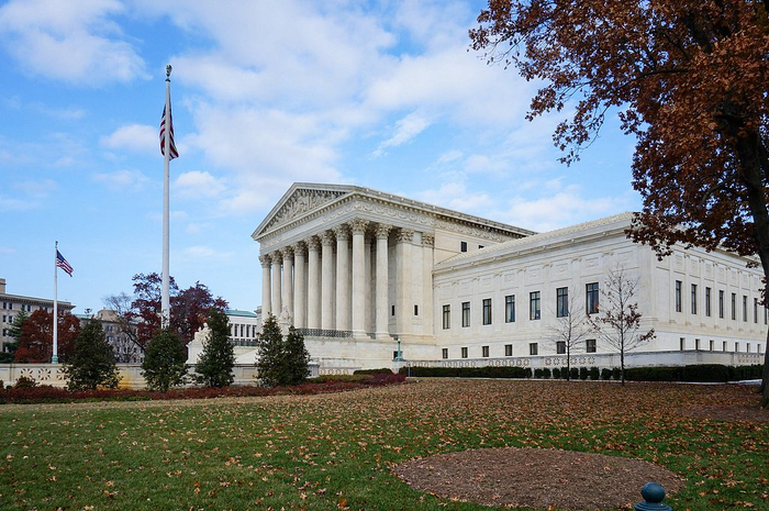 【蜗牛棋牌】美最高法院定于9日就关税问题作出裁决