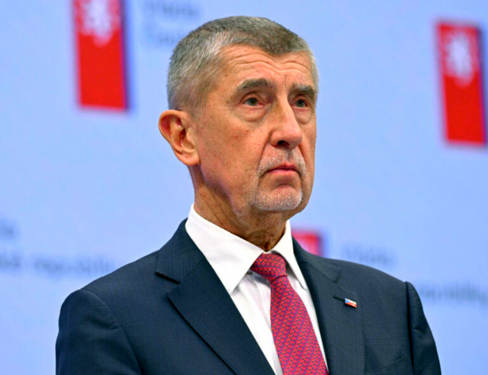 【蜗牛棋牌】捷克总理:永远不会向乌克兰派遣士兵