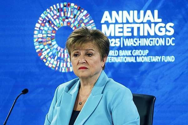 【蜗牛棋牌】IMF总裁强调央行独立性 公开力挺美联储主席鲍威尔