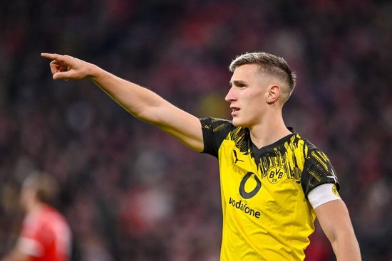 【蜗牛棋牌】图片报：施洛特贝克还未收到其他报价，多特正努力留住球员