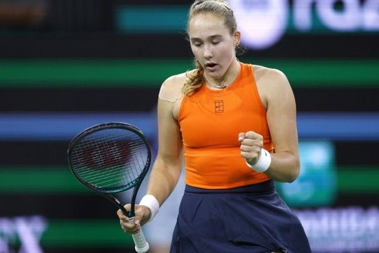 【蜗牛棋牌】首夺500赛冠军！阿德莱德站决赛：米拉·安德列娃2-0姆博科夺冠