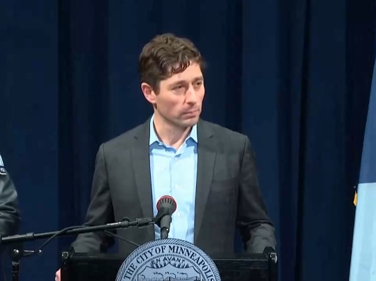 【蜗牛棋牌】美伞兵或被部署至明州 明尼阿波利斯市市长：威胁性恐吓