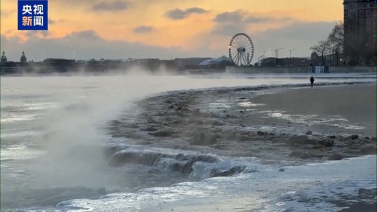 【蜗牛棋牌】冬季风暴来袭 特朗普称已批准美国多州进入紧急状态