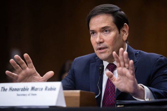 【蜗牛棋牌】为干涉委内瑞拉辩解，美国务卿甩锅中国，专家：强词夺理