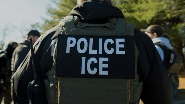 【蜗牛棋牌】美国波士顿市长签署行政令限制联邦移民执法活动