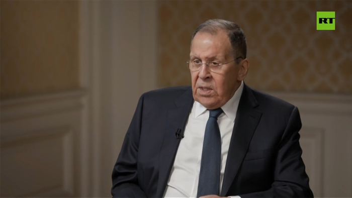 【蜗牛棋牌】马克龙想给普京打电话，拉夫罗夫：可悲的外交，但普京会接