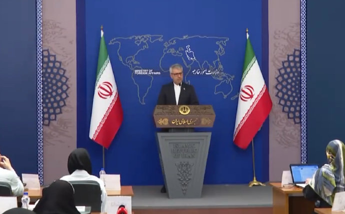 【蜗牛棋牌】世界密切关注美伊谈判结果，伊朗外长：就核问题达成双方认可且体面的谅解