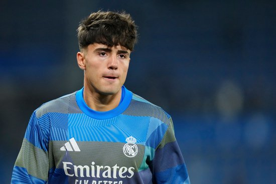 【蜗牛棋牌】罗马诺:阿森纳和AC米兰都在关注巴尔德佩尼亚斯,皇马还没做决定