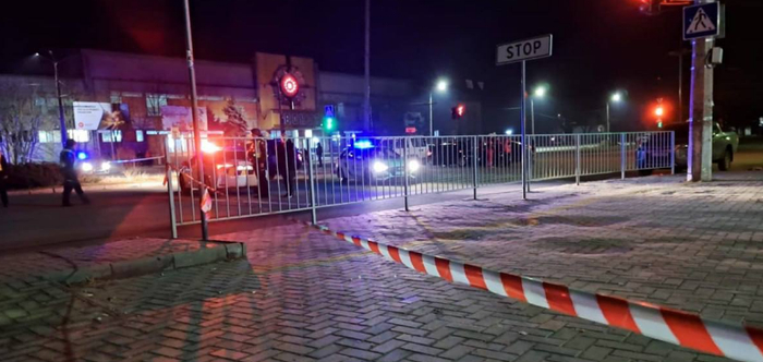 【蜗牛棋牌】乌克兰尼古拉耶夫市发生爆炸事件 7名巡警受伤