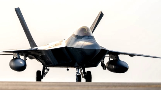 【蜗牛棋牌】美军向以色列南部部署11架F-22战斗机