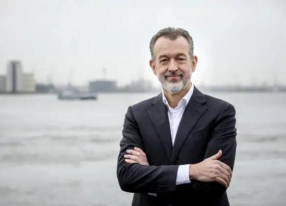 【蜗牛棋牌】欧洲最大港口CEO焦虑:集装箱装着中国货,这才要命