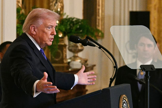 【蜗牛棋牌】特朗普称对伊朗军事行动可能持续4至5周