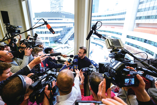 【蜗牛棋牌】伊朗宣示不会与美国谈判,拉里贾尼:他们不可能打了伊朗就一走了之