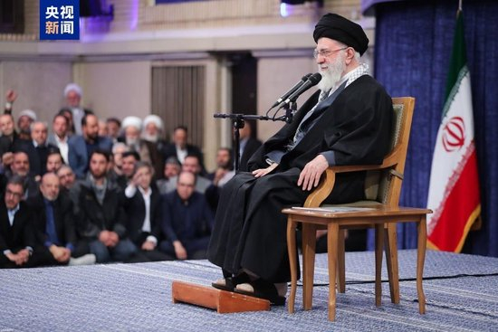 【蜗牛棋牌】已故伊朗最高领袖哈梅内伊的遗体将被安葬于马什哈德